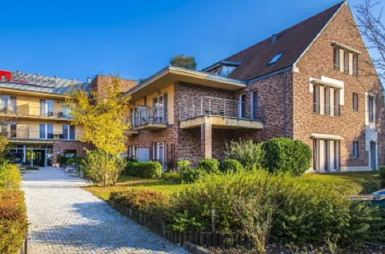 皇傢俱樂部酒店