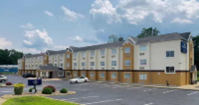 Microtel Inn & Suites by Wyndham Charleston WV Hoteles en 