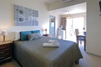 Riverview Boutique Motel - balcony
