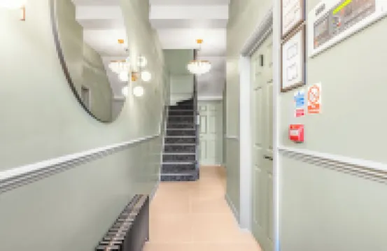 克拉彭客房酒店