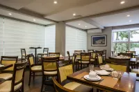 聖塔旅館飯店 - 停車場