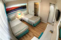 Star Holiday Hotel Hotel in zona Basilica Cisterna