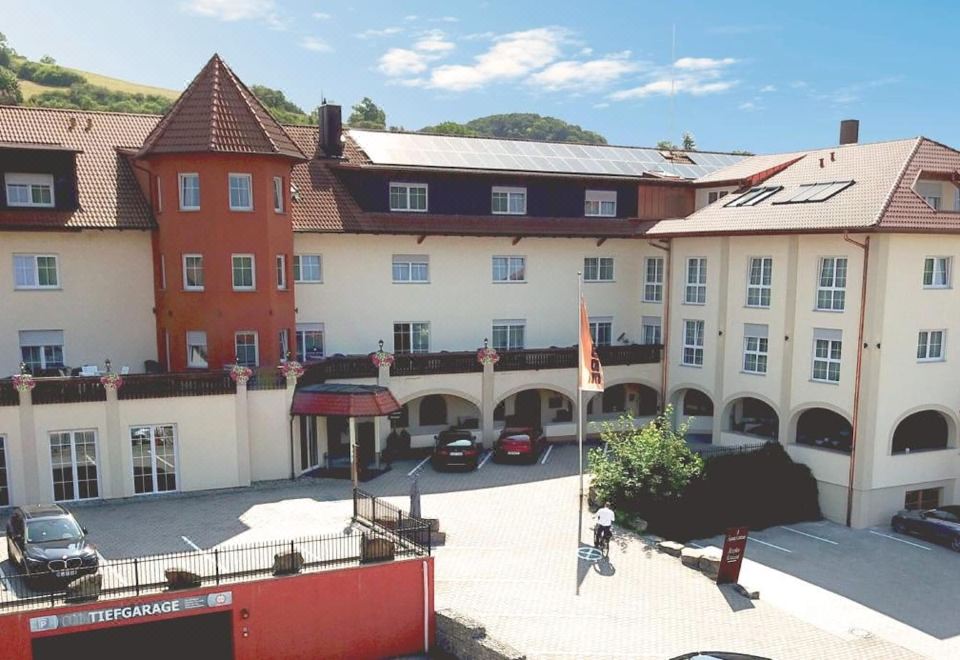 hotel overview picture