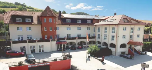 Edelfinger Hof Hotels in Lauda-Konigshofen