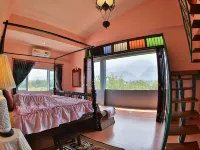 Maesai Orchid Hotel Hotels near Doi Tung