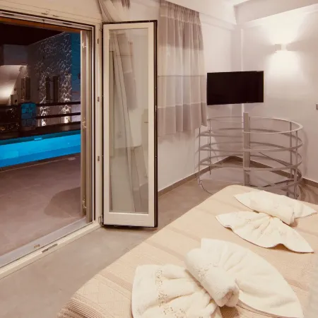 Aeris Suites