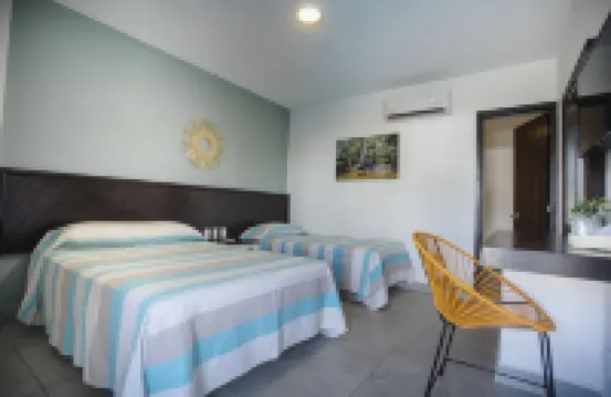 Hotel Camino Del Sol