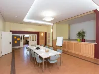 Hotel & Gasthaus Zum Eichenkranz Hotels in Luckenwalde