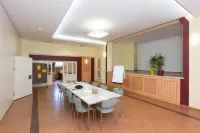 Hotel & Gasthaus Zum Eichenkranz Hotels in Luckenwalde