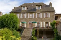 Logis Hôtels - Hostellerie des Lauriers - Hôtel et Restaurant