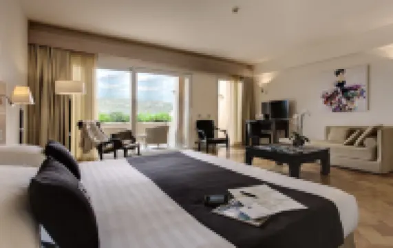 L'Ea Bianca Luxury Resort