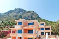Glyfa Corfu Apartments Hotels in Mparmpati