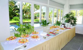 Sandunes Beach Resort & Spa