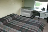 Residence & Conference Centre - Sudbury West Hotel in zona Cambrian College