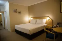 Oxley Motel - balcony