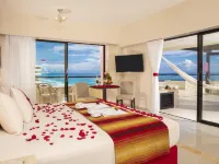 Crown Paradise Club Cancun - All Inclusive Hotels near Playa Delfines