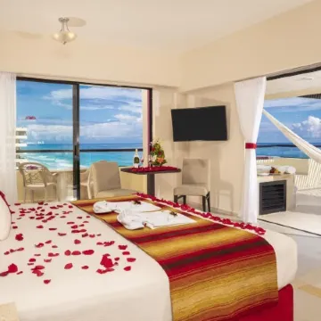 Crown Paradise Club Cancun - All Inclusive