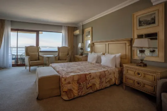 Akol Hotel Hotels in 