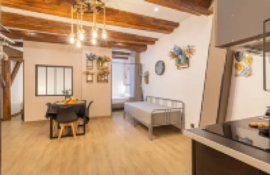 阿迪拉馬賽潘尼爾