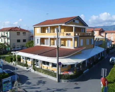 Maison Del Magra Hotels in Ameglia