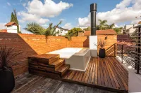 Luxury House Villa Devoto Hotels in Udaondo