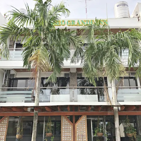 Blue Paseo Grande Inn