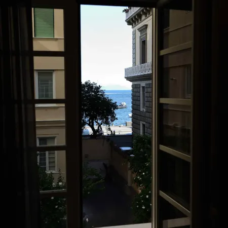50 Suite B&B