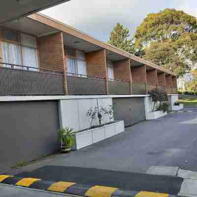 Moe Parklands Motel Hotel Exterior