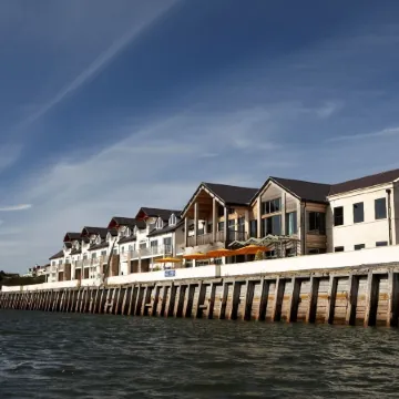 The Quay Hotel and Spa Отели рядом с достопримечательностью «Замок Конви»