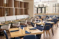 Hyatt Regency Coralville Hotel & Conference Center - breakfast