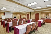 Hampton Inn & Suites Fredericksburg-at Celebrate Virginia Hotels in Fredericksburg