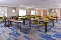Holiday Inn Express & Suites LACEY - OLYMPIA by IHG Hotels in Lacey