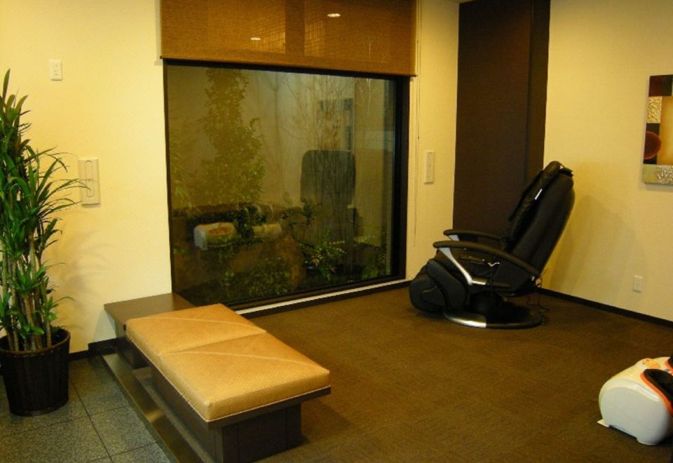 호텔 루트 인 나토리의 깔끔한 객실 내부