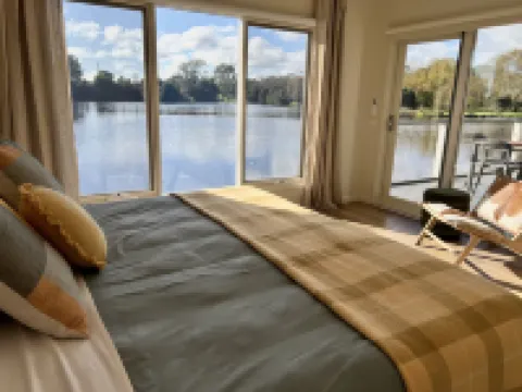 Lakeside Villas at Crittenden Estate Hotels in Dromana