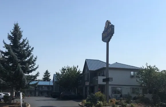 弗農山鬱金香旅館