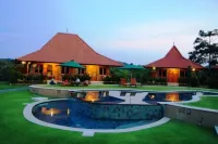 Three Monkeys Villas Hotels in Bali