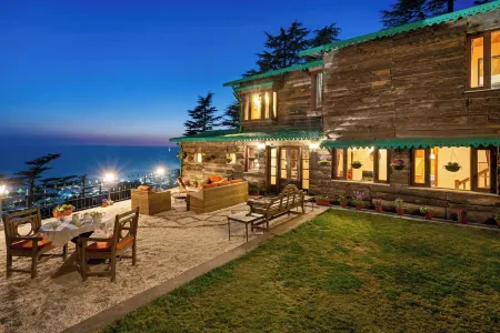 Rokeby Manor Отели рядом с достопримечательностью «Mall Rd»