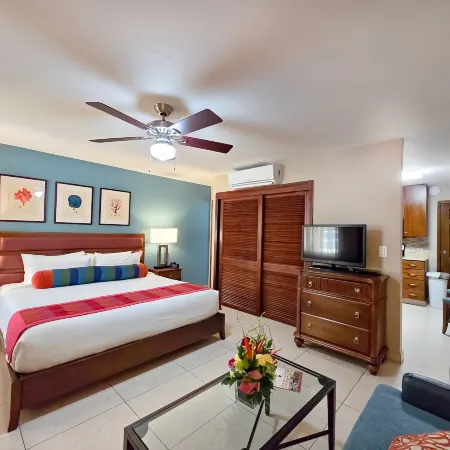 Simpson Bay Resort Marina & Spa