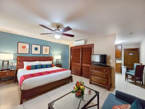 Simpson Bay Resort Marina & Spa