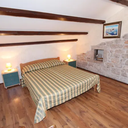 Apartment Midea