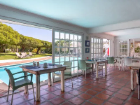 Whale Rock Luxury Lodge Hoteles en Hermanus