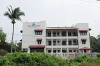 Blue Spring Hotel Hotels in Wadduwa