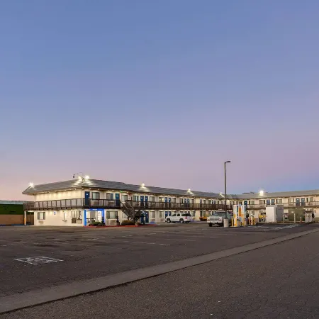 Motel 6 Eureka, CA – Redwood Coast
