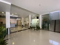 Hotel Kharisma Hotels in Mangu Harjo