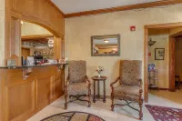 The Whispering Pines Inn Bed & Breakfast - bar