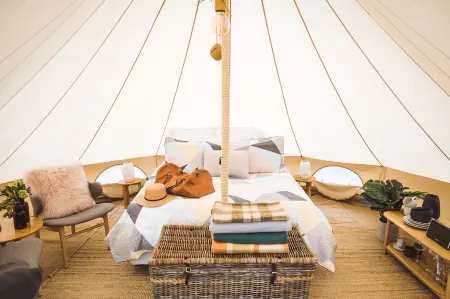 Cosy Tents - Daylesford Отели в г. Яндойт