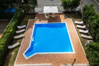 Hotel Roma Tor Vergata - Ramah keluarga