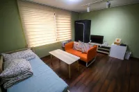 Bluehum Guest House - Pensions