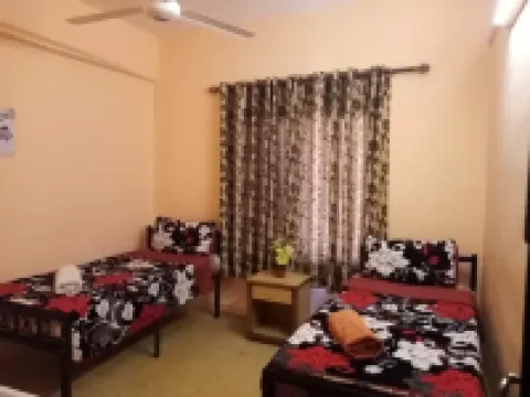 Cliff Hostel Các khách sạn gần Sân bay quốc tế Marka