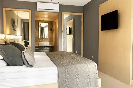 Sunprime Dogan Side Beach - Adults Only Отели рядом с достопримечательностью «Храм Афины»